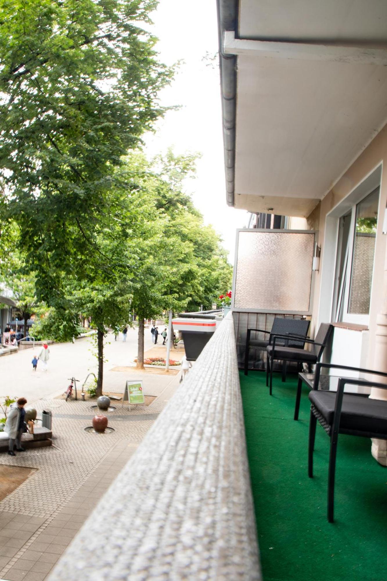 Me Living Bad Pyrmont Innenstadt 10 Meter Balkon Exteriér fotografie