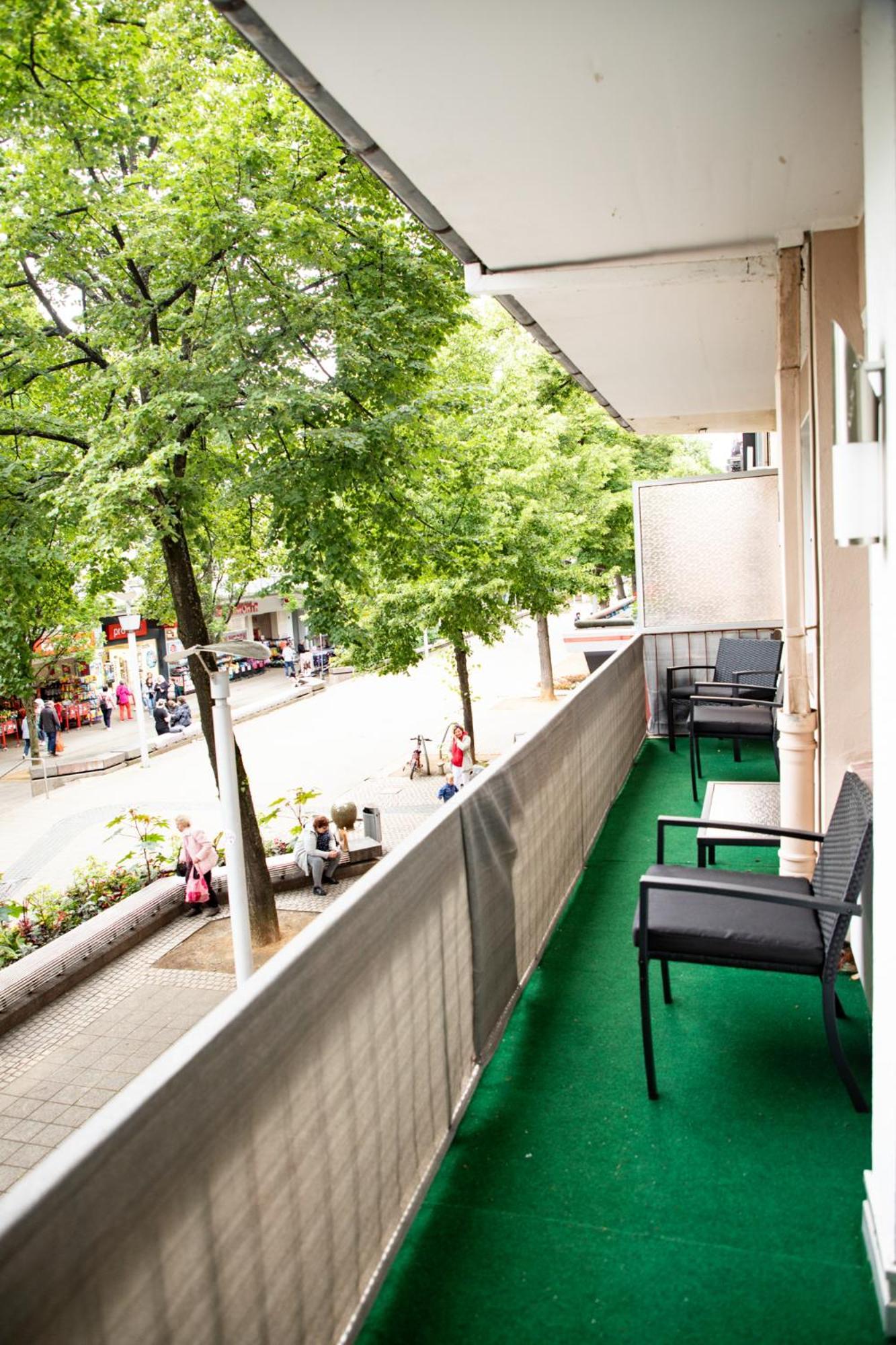 Me Living Bad Pyrmont Innenstadt 10 Meter Balkon Exteriér fotografie